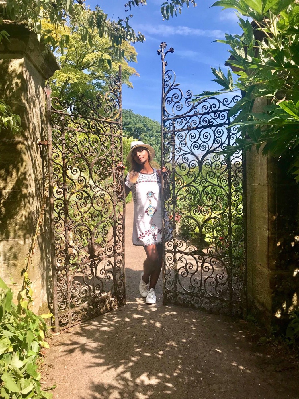 Tara de la Motte at Borde Hill Gardens